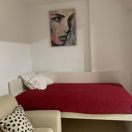 Charming T1 Apartment In Seixal Paio Pires Buitenkant foto
